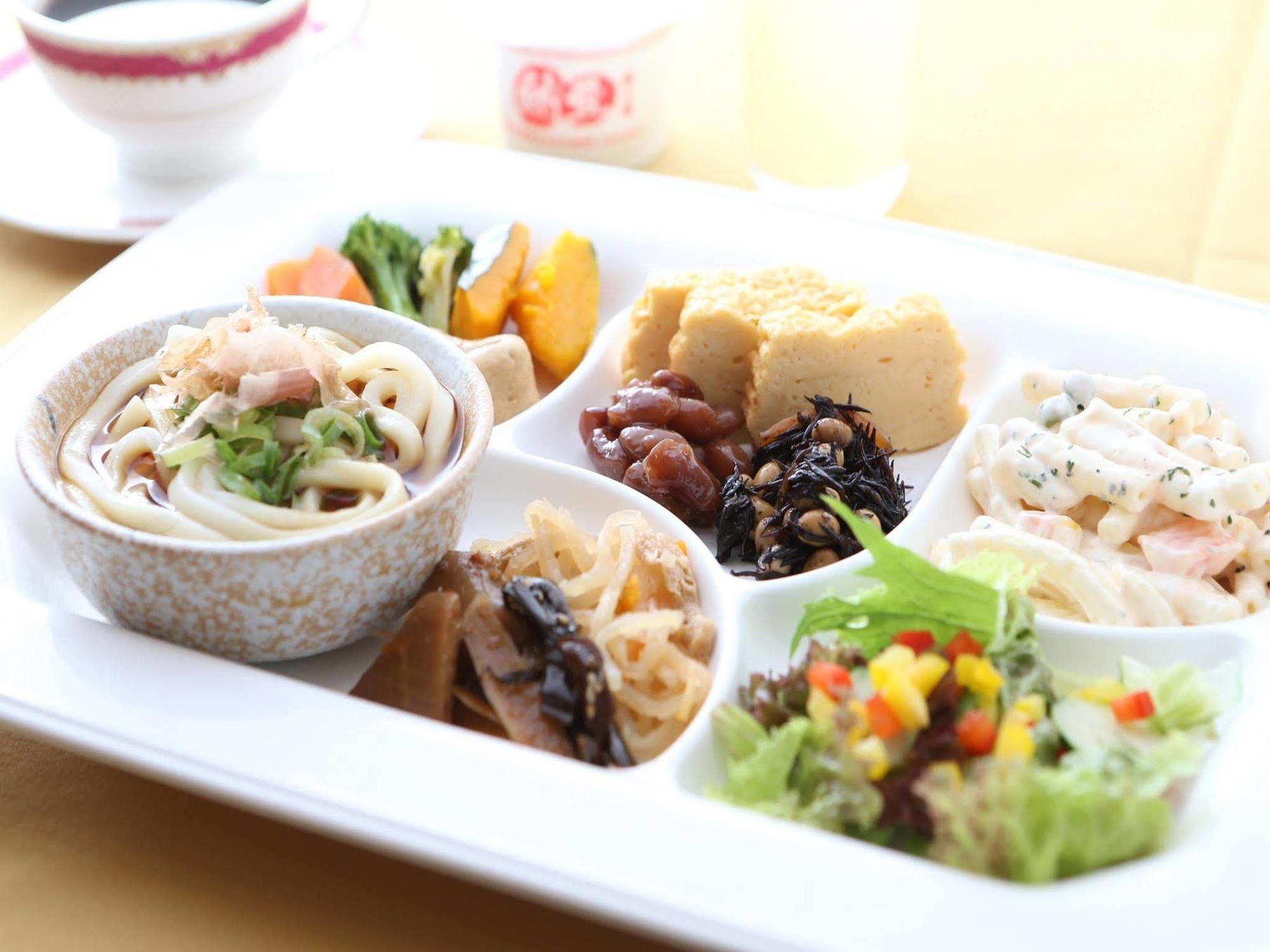 Apa Ekimae Odori Hotel 3*