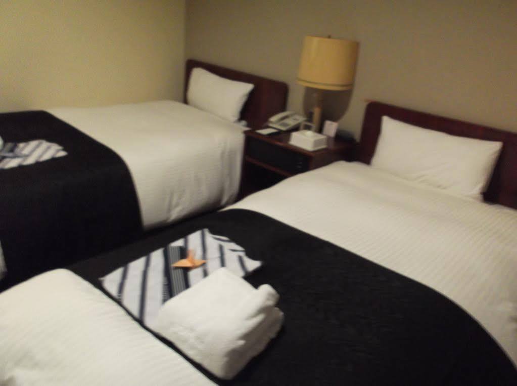 Apa Ekimae Odori Hotel
